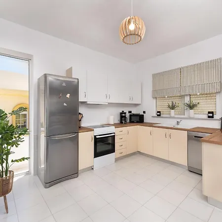 Apartment Bia Rigas Rhodes City